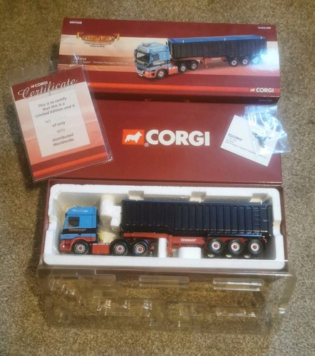 Corgi modern truck cc13619 daf - modern,