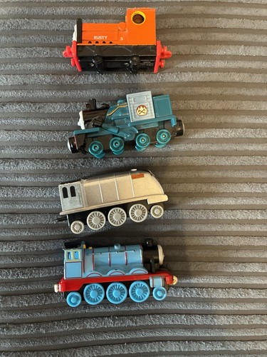 Thomas tank engine - tank, toys