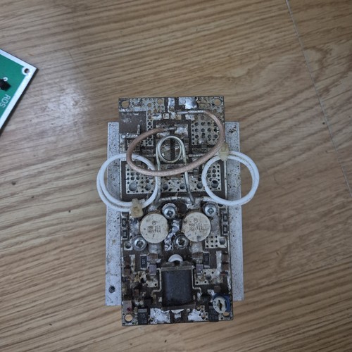 300w 108 mhz - 76-108, power