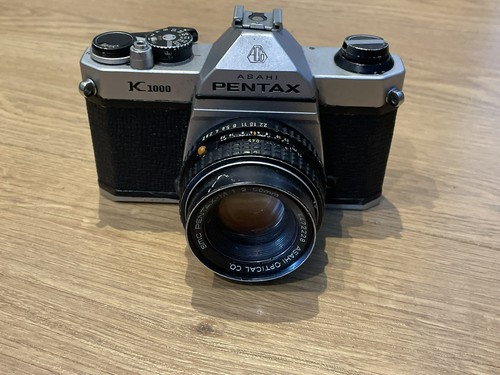Pentax k1000 35mm film slr - film,