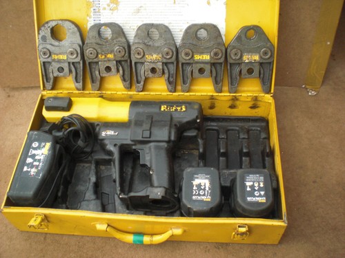 Rems akku press - jaws, m18