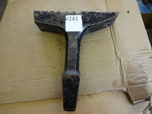 Blacksmiths jewellers - blacksmiths, /