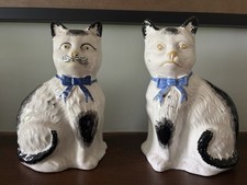 Staffordshire Style Vintage Cat