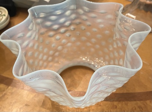 Antique ruffled opalescent - ruffled,