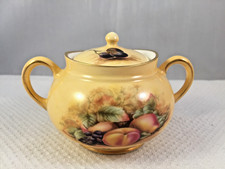 Aynsley 'Orchard Gold' small lidded 2 handled sugar bowl