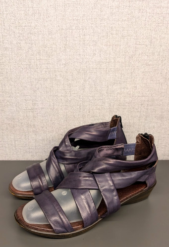 Women moshulu leather - women's,