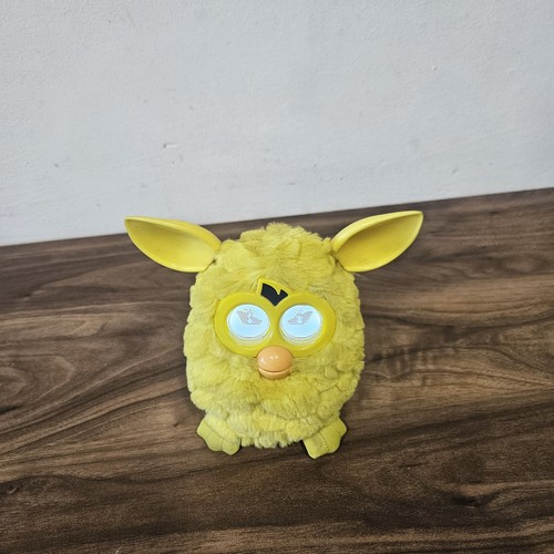 Hasbro furby 2012 yellow - hasbro,
