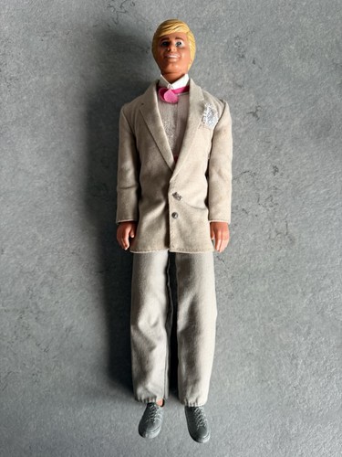Vintage 1980 barbie - vintage,