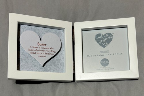 Hinged heart sister - hinged, photo