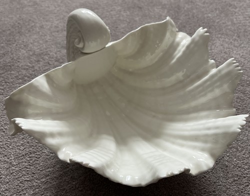 Vintage royal worcester - royal,