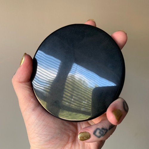 Large obsidian scrying mirror - large,