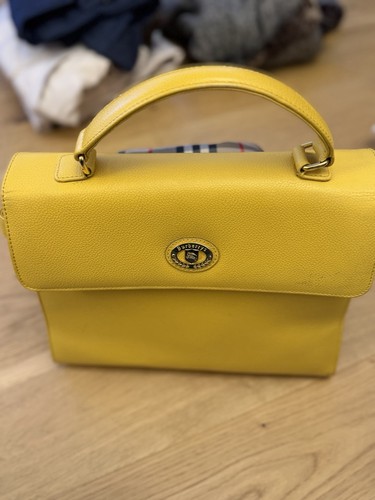 Vintage burberrys yellow - vintage,