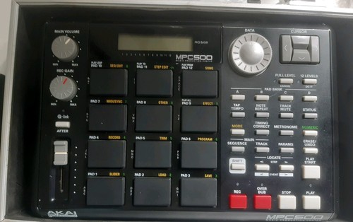 Akai mpc500 portable music - mpc500,