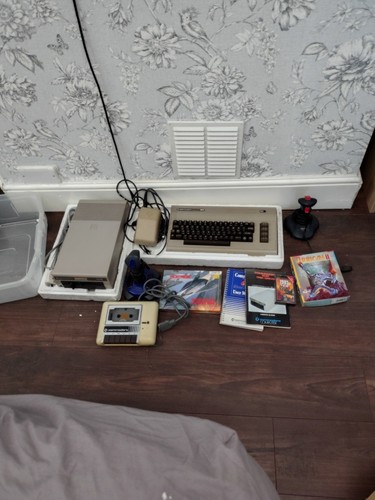 Commodore disc drive - commodore,