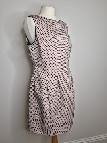 Coast pale pink - pale, polka