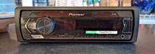 Pioneer car radio MVH-S120UI