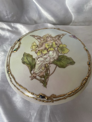 Vintage large flower fairy - large,