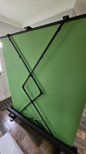 Elgato green screen backdrop - green,