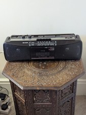 Sharp QT-250E Stereo Radio