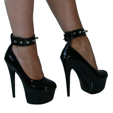 Black Patent Spike 6 inch