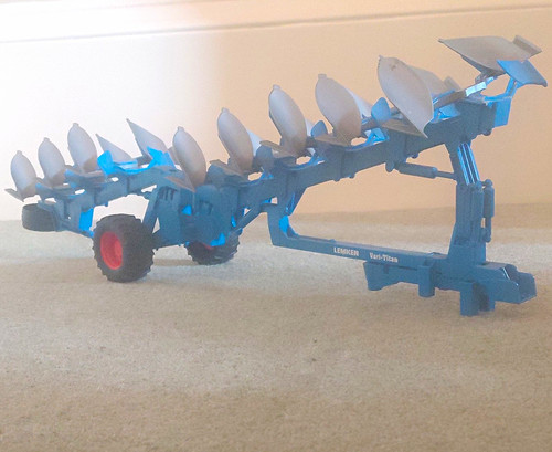 Bruder lemken vari titan - bruder,