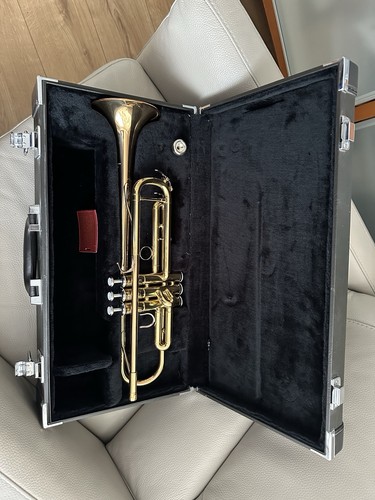 Yamaha ytr 4335g trumpet - yamaha,