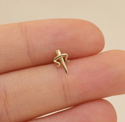 14kt solid yellow gold dagger - gold,