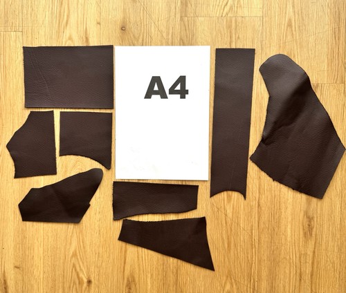 Mahogany brown pebble - mahogany, grain