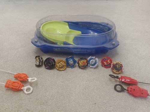Beyblade set with beyblades - set,