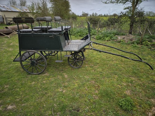 Wheel chair accessable - , pony