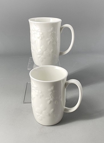 Wedgwood wild strawberry white - wedgwood,