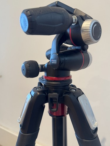 Manfrotto aluminum tripod - aluminum, 055