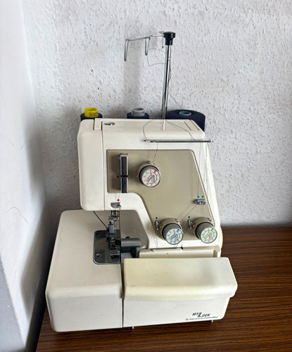Janome 203 household - 203,
