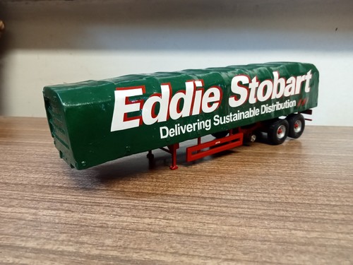 Corgi modern truck heavy - modern,