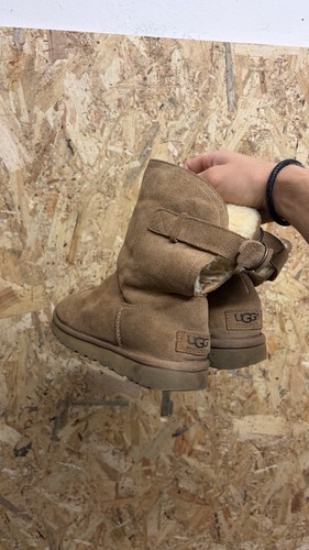 Ugg brown suede sheepskin - brown,