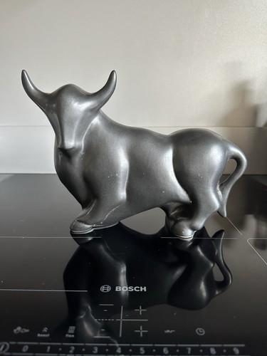 Modernist style black ceramic - modernist,