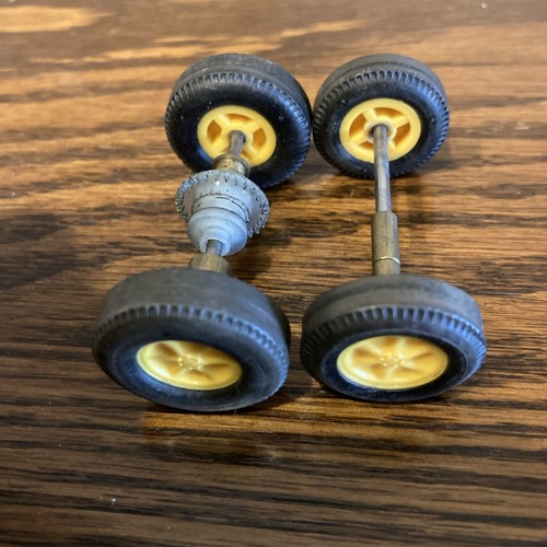 Scalextric vintage 60s yellow - vintage,