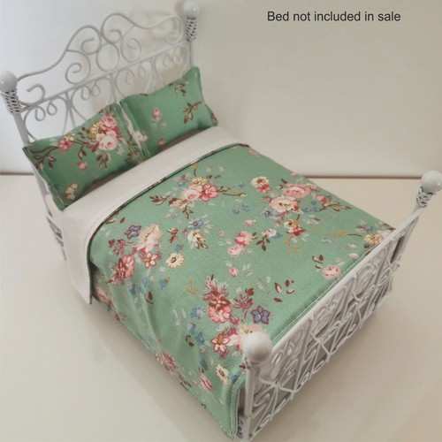 Handmade dolls house - dolls,