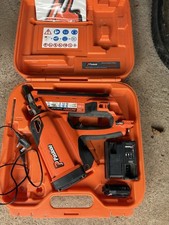 Plaslode Im350+ Nail Gun