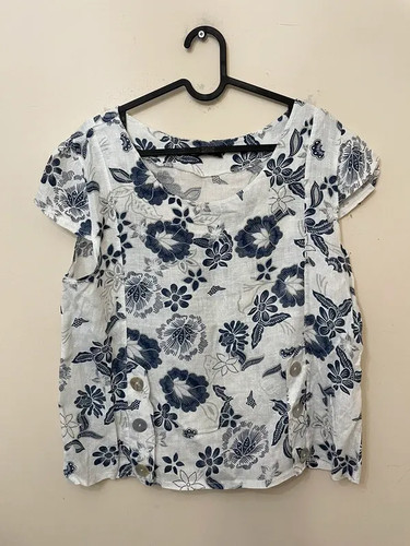 Luca vanucci blue white - white, flora