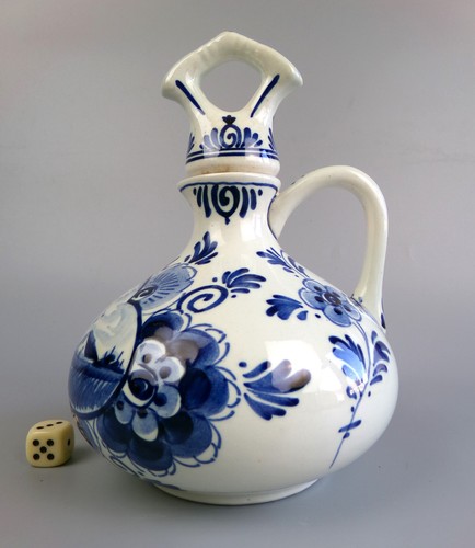 Erven lucas bols bottle delft - lucas,