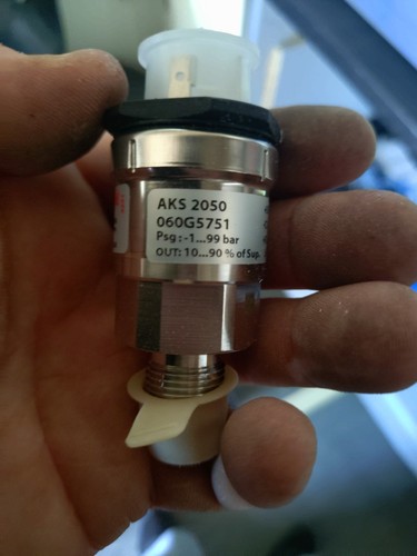 Danfoss aks 2050 pressure - aks,