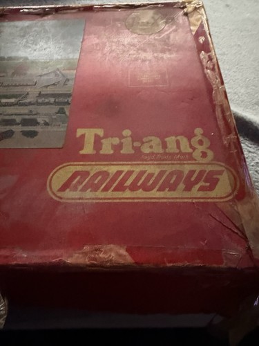 Triang hornby railway set - triang,