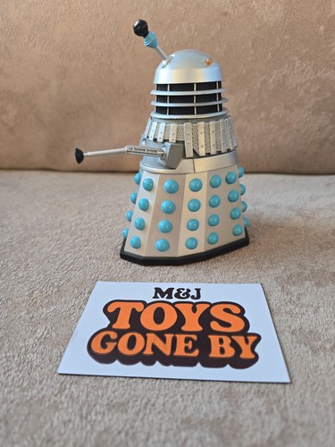 Doctor who classic - doctor,