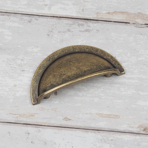 Antique brass cabinet handle - brass,