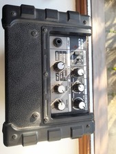 Roland Micro Cube Guitar