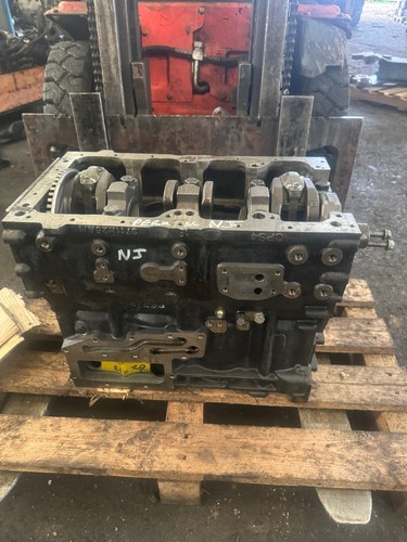 Perkins 1104d cylinder - 4,