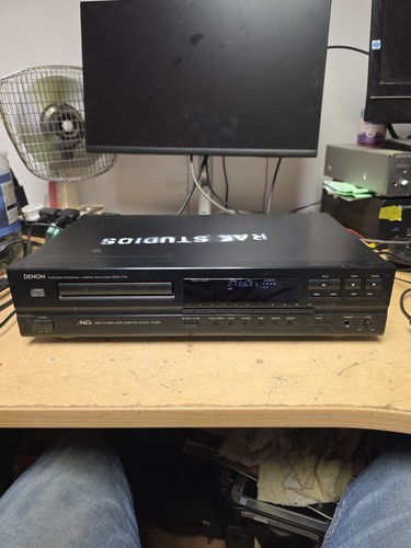Denon compact disc player - compact, cd