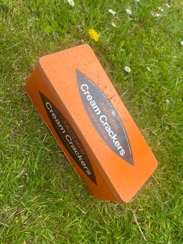 Vintage jacobs cream crackers - ,