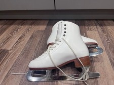 Stunning White Riedell Figure